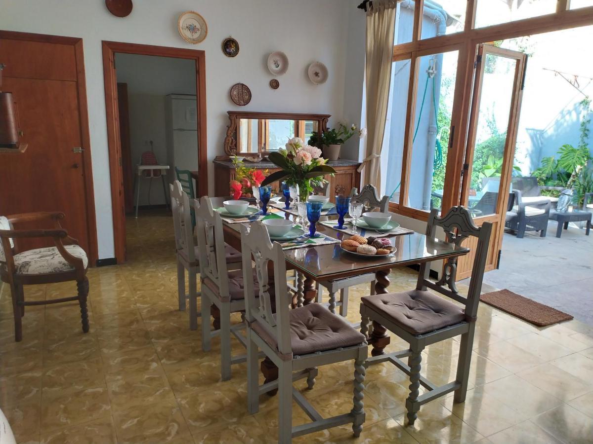Casa Mercado Sineu Blue Bagian luar foto